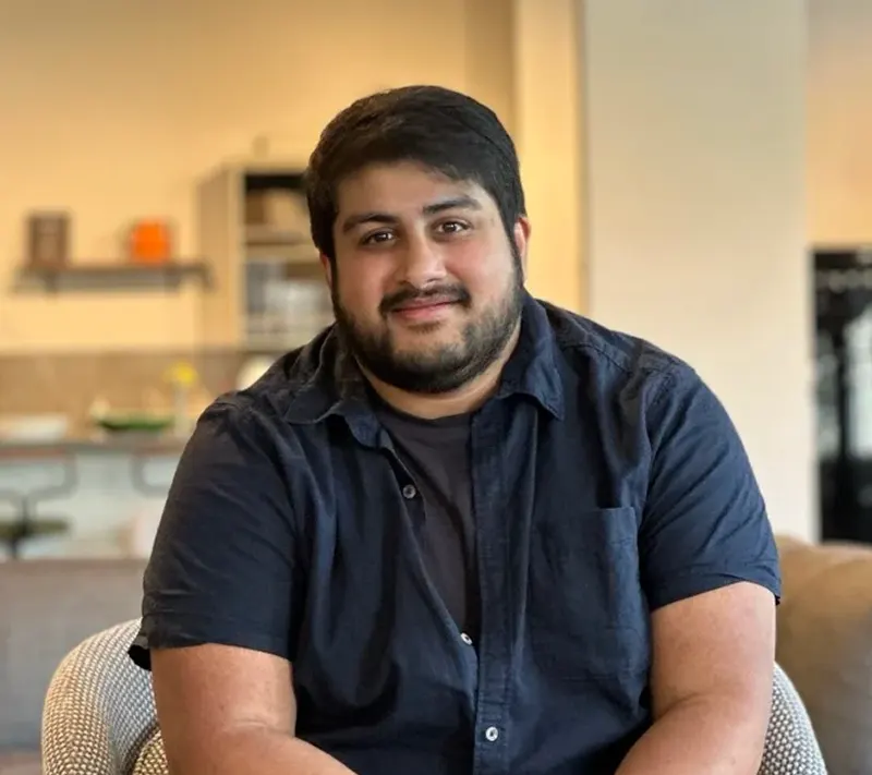 Shakir Husain, Business Analyst and Contract Controller